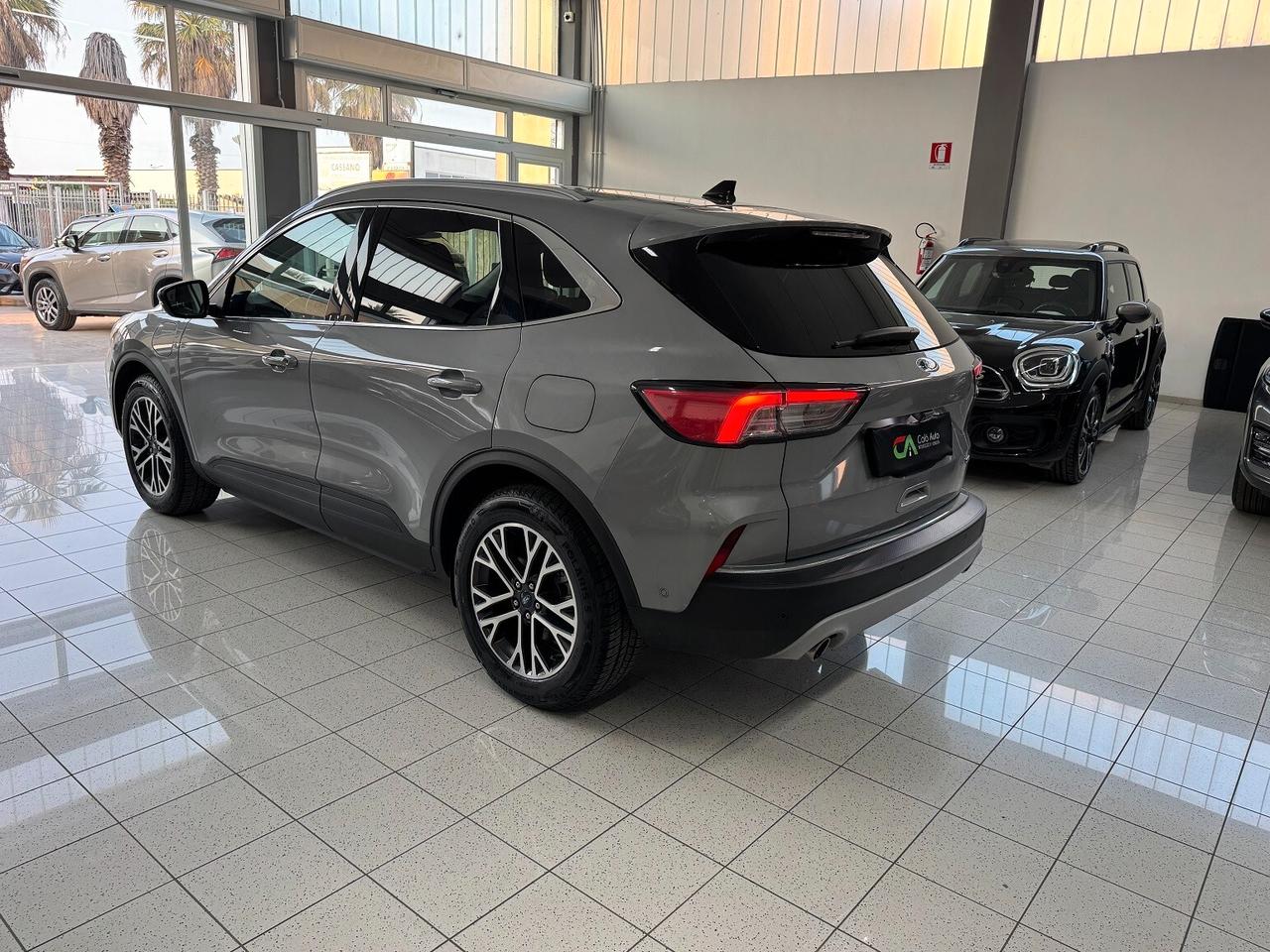 Kuga Plug In Hybrid Titanium SUPER BELLA!!!!