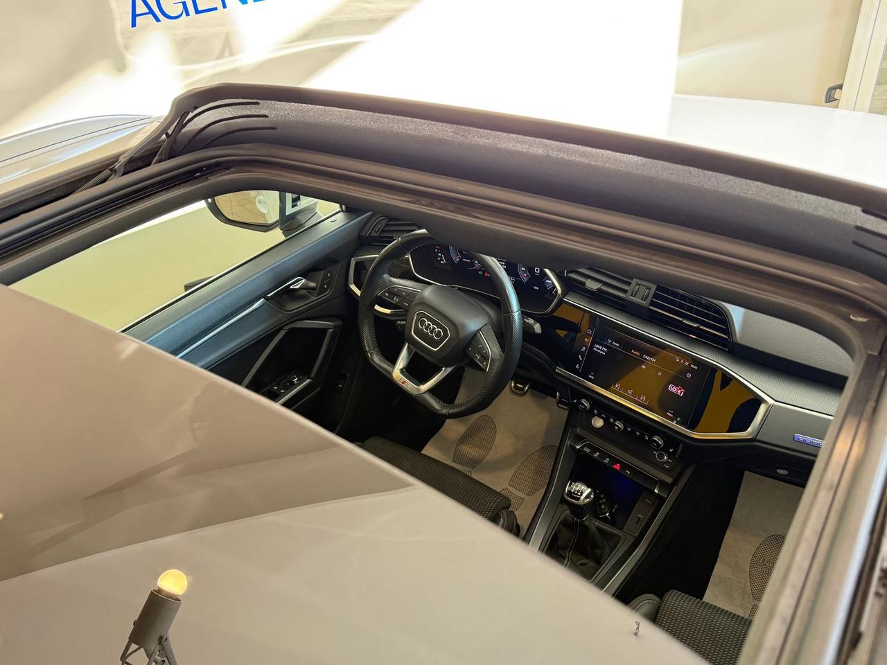 Audi Q3 S Line 2.0 35 TDI #11229