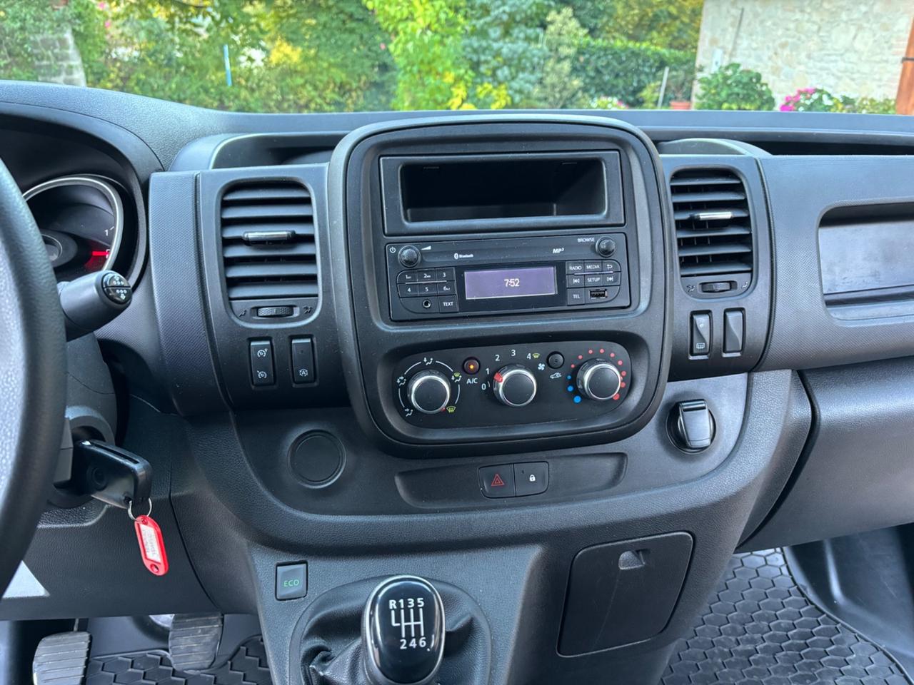 Renault Trafic T27 2.0 dCi 120CV 6 POSTI - 09/2020