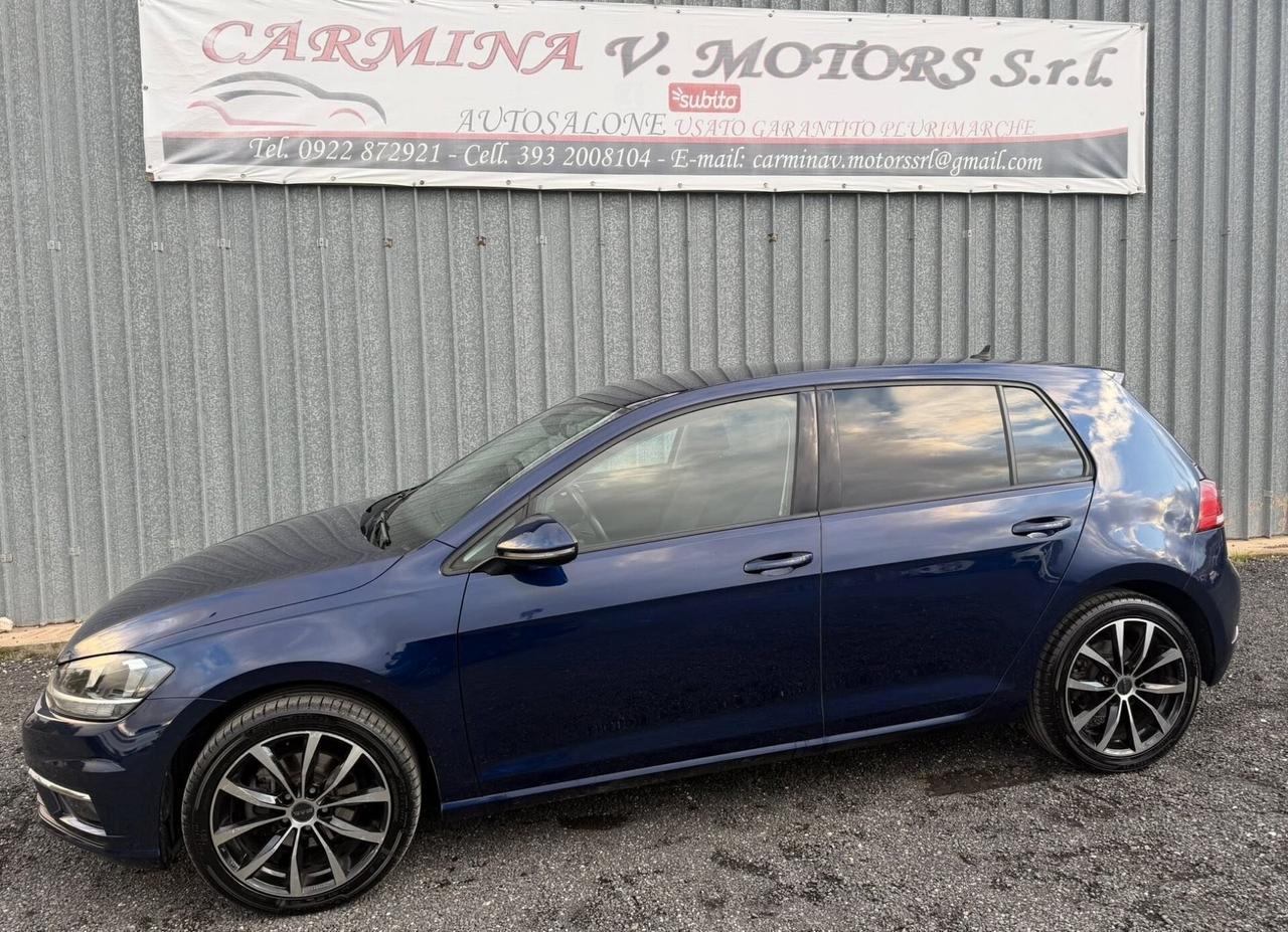 Volkswagen Golf 7.5 DSG7 150CV