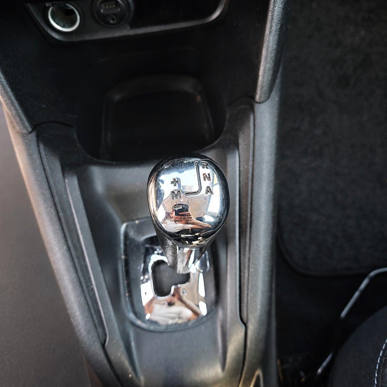 Peugeot 208 1.6 e-HDi 92 CV Stop&Start ETG6 5 porte Allure