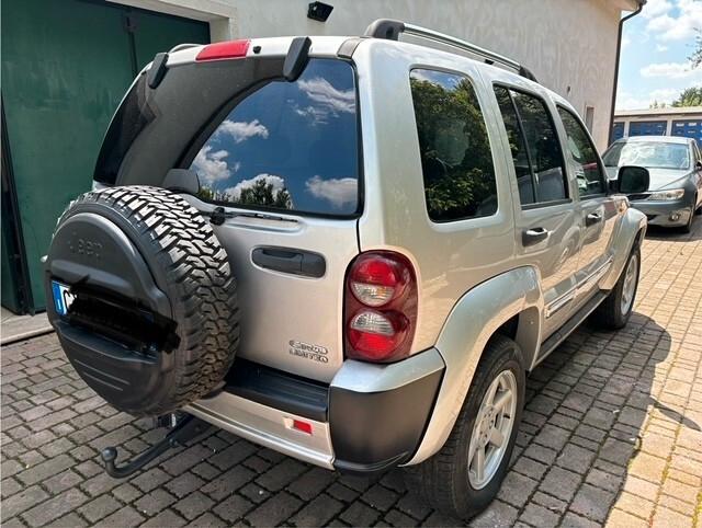 Jeep Cherokee 2.8 CRD Limited