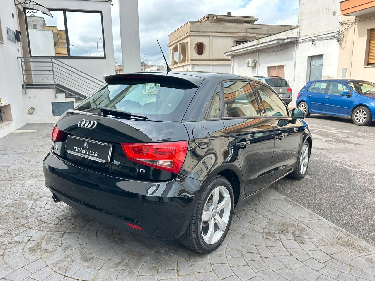 Audi A1 SPB 1.6 TDI 105 Cv AMBITION LED-2015