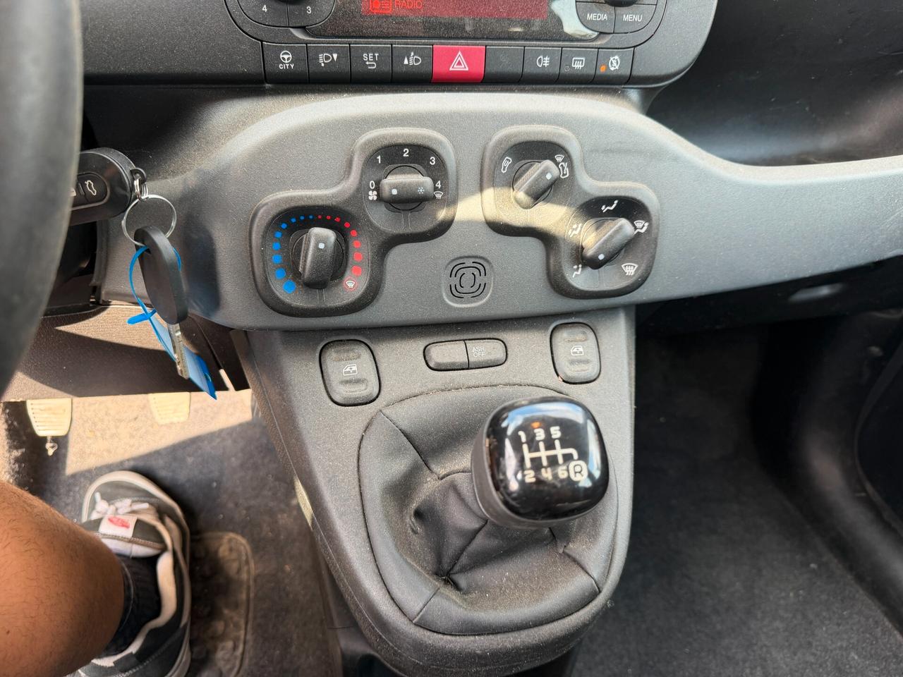 FIAT PANDA 2022 1.0 HYBRID 70 CV *AIRB OK