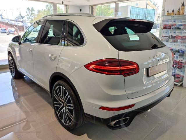 Porsche Cayenne 3.0 D PLATINUM EDITION