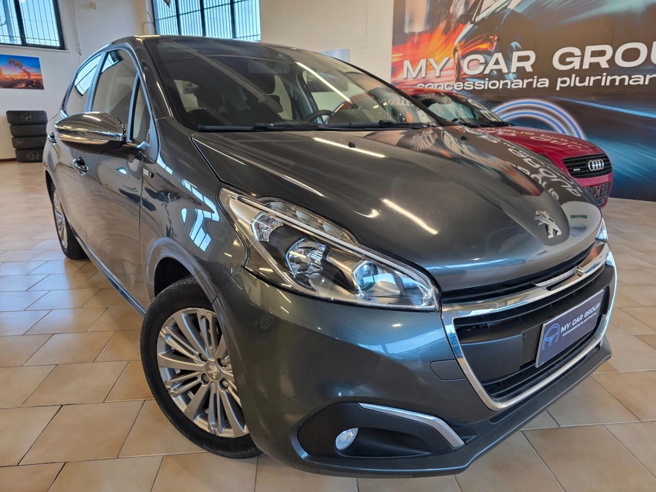 Peugeot 208 PureTech 82 5 porte Allure