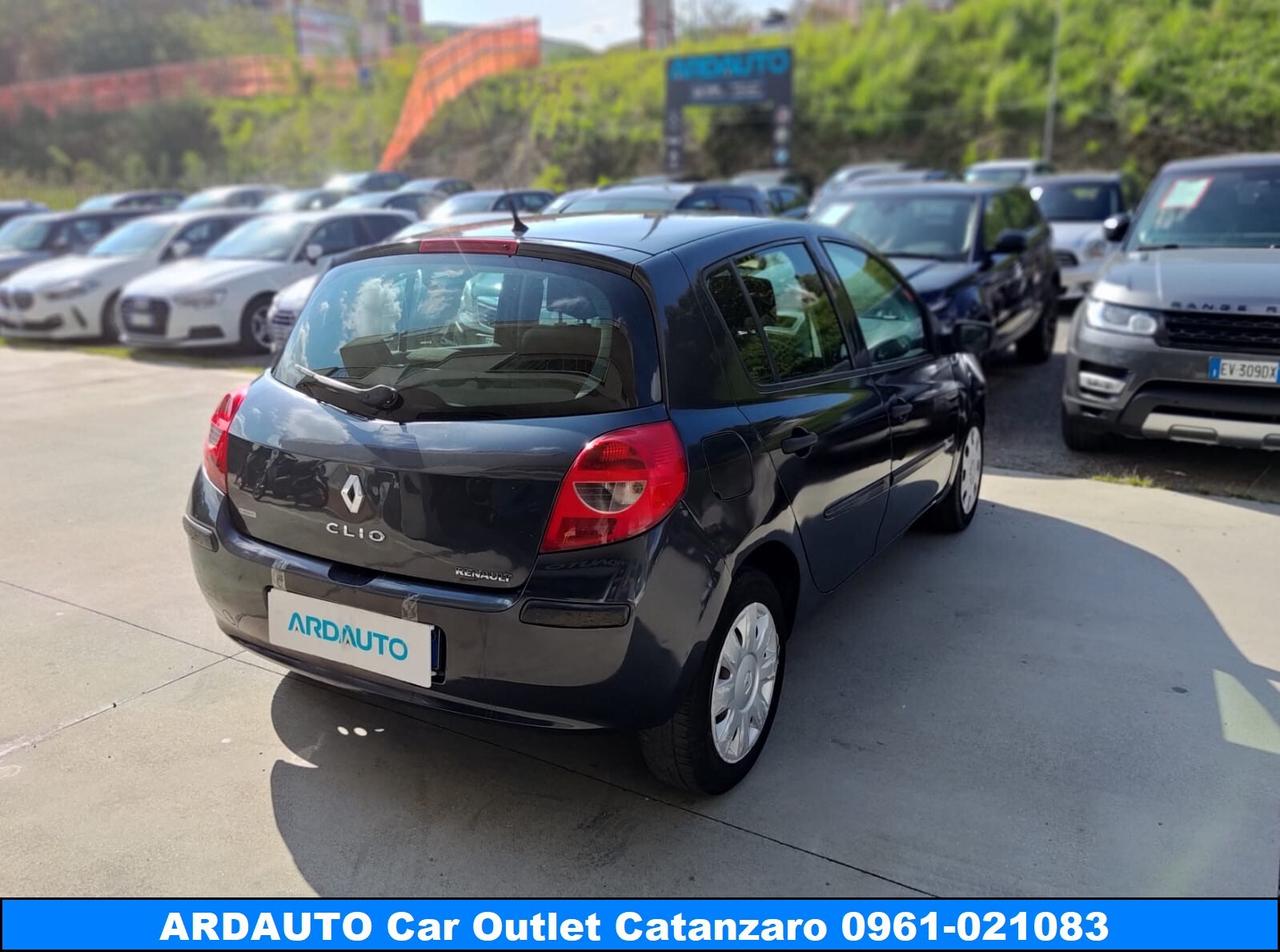 Renault Clio 1.2 16 v