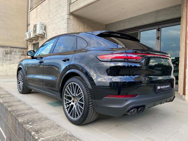 PORSCHE Cayenne Coupé 3.0 V6 E-Hybrid PLATINUM EDITION