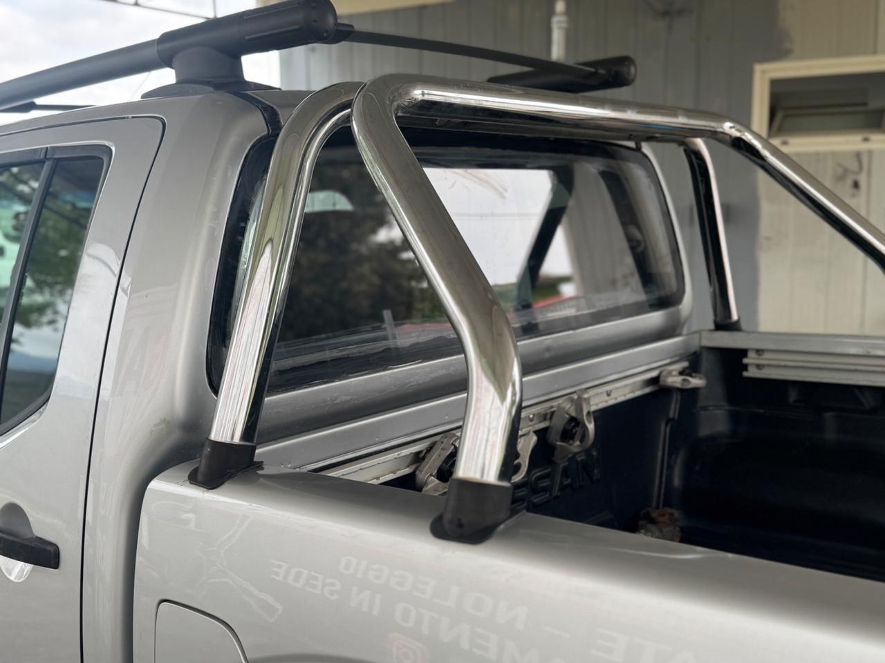Nissan Navara 2.5 dCi 4 porte Double Cab Platinum