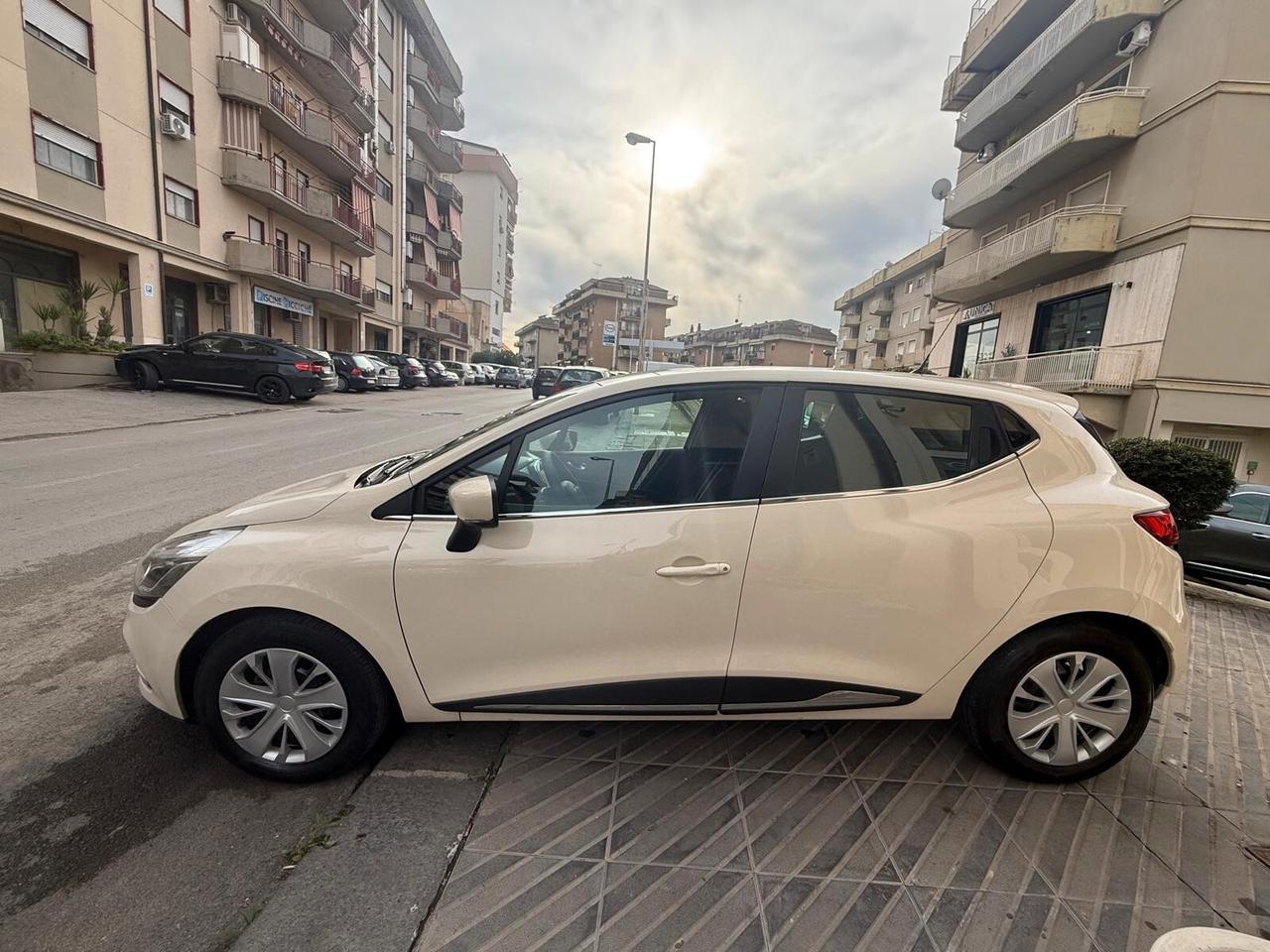 Renault Clio dCi 8V 75CV Start&Stop 5 porte Energy Life