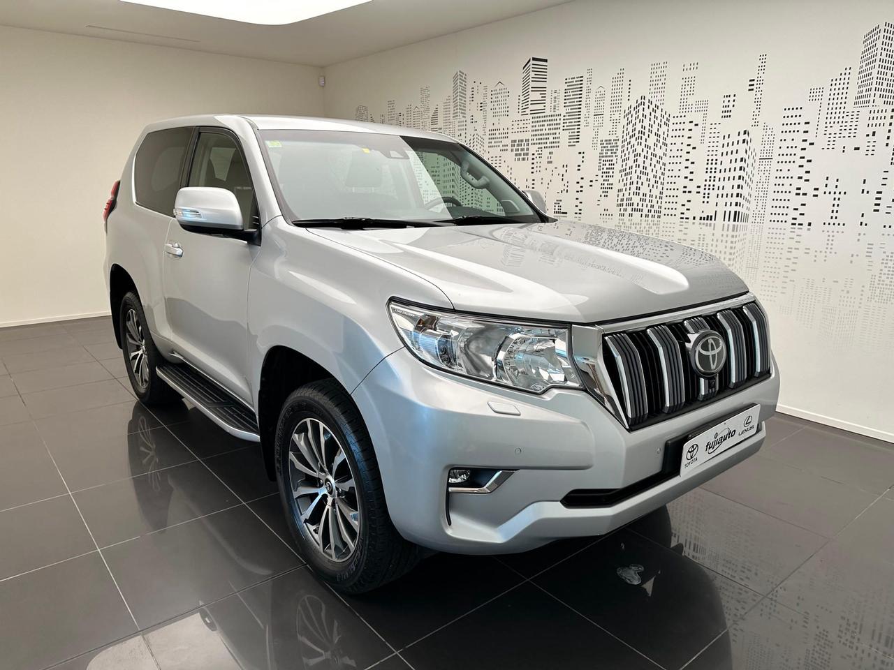 Toyota Land Cruiser 3p 2.8 d-4d Lounge+ auto my19