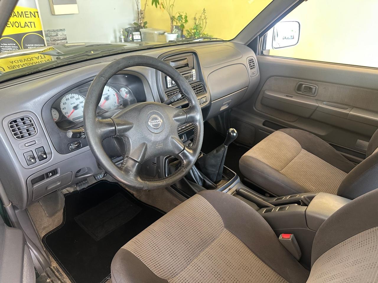 Nissan Navara Navarra double cab