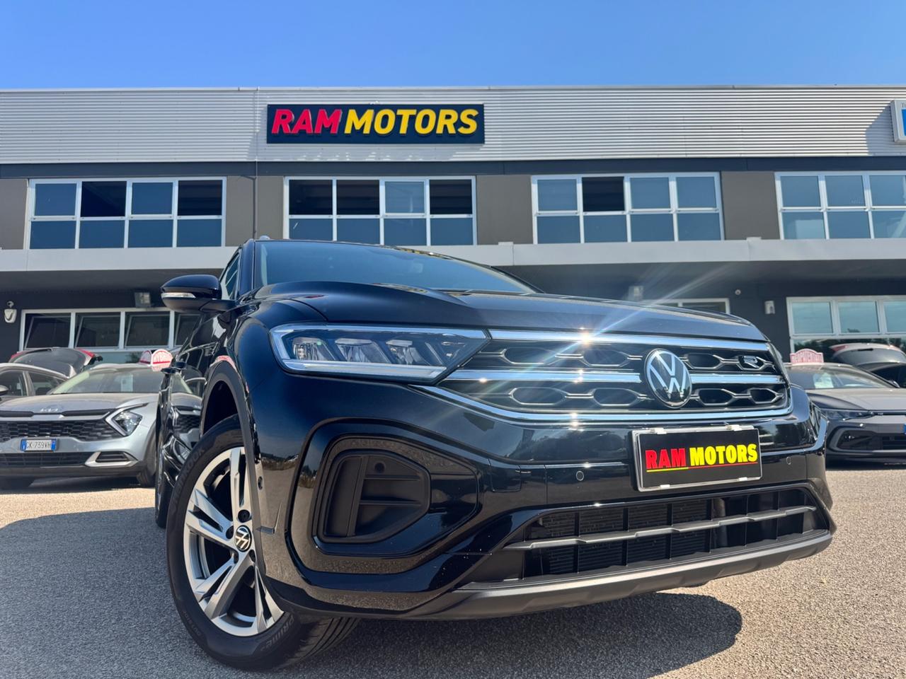 Volkswagen T-Roc R-line 1.0 TSI 110cv Neopatentati