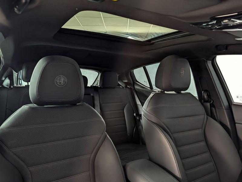 Alfa Romeo Tonale HYBRID VELOCE 160CV MY25 (Tetto Apr.+Pack Techno)