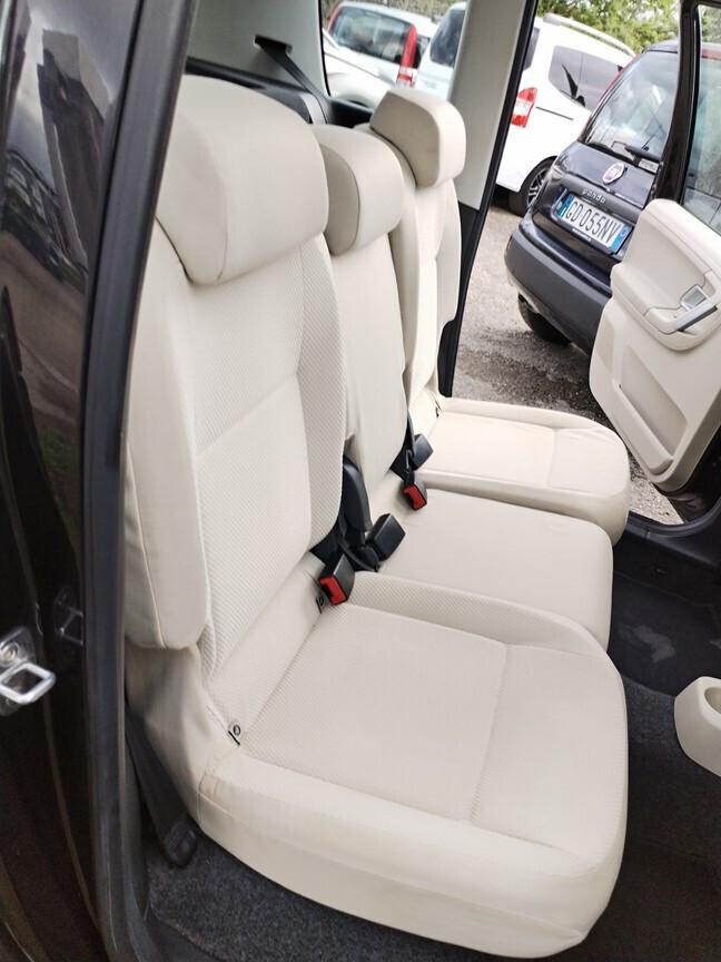 Skoda Roomster 1.4 16V Sport 90000km tetto panoramico consegna con manutenzioni fatte