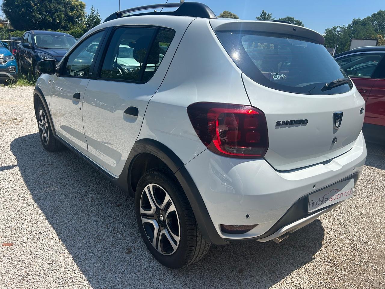 Dacia Sandero 1.5dCi NAVI Serie Speciale Wow
