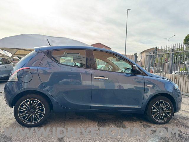 LANCIA Ypsilon 1.0 Hybrid Gold ?CARPLAY ? +Gpl