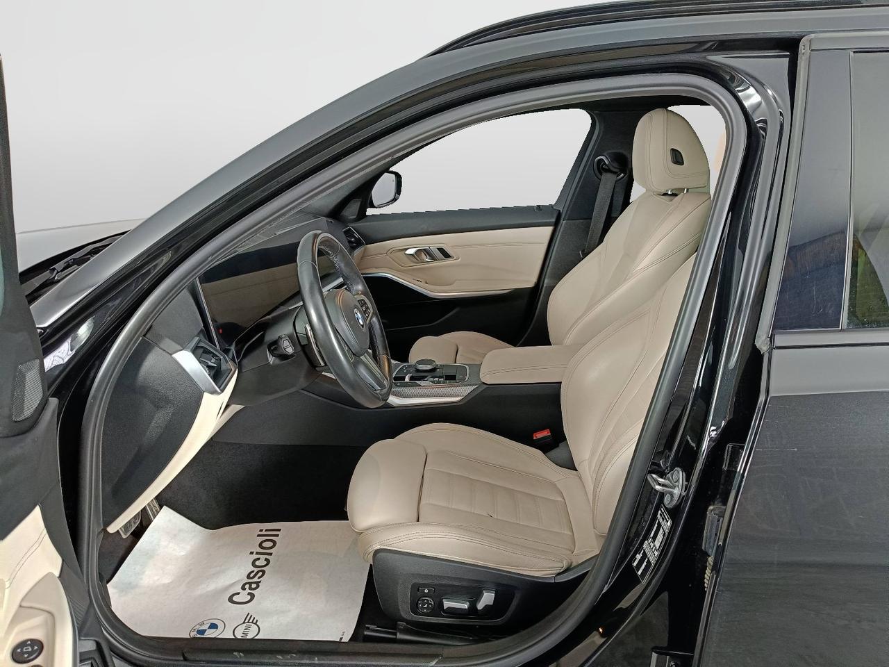 BMW Serie 3 G21 2022 Touring - 320d Touring mhev 48V MSport auto