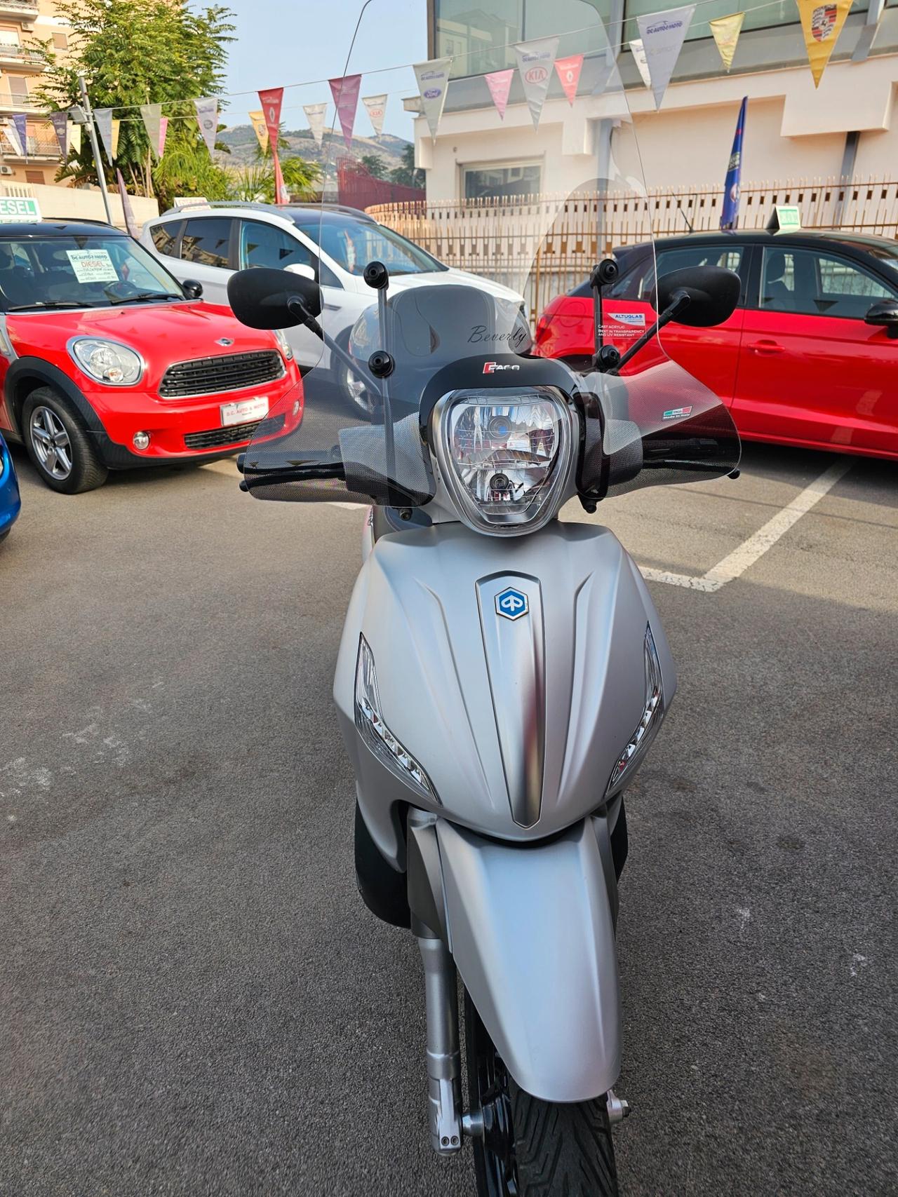 Piaggio Beverly 350 SPORT