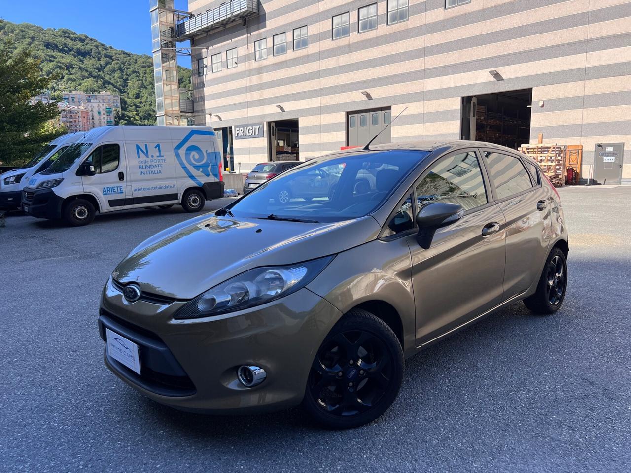 Ford Fiesta 1.4 TDCi 70CV 5 porte Titanium