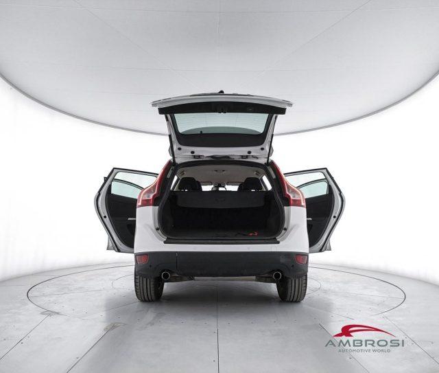 VOLVO XC60 D5 AWD Geartronic Momentum - PER OPERATORI DEL SET