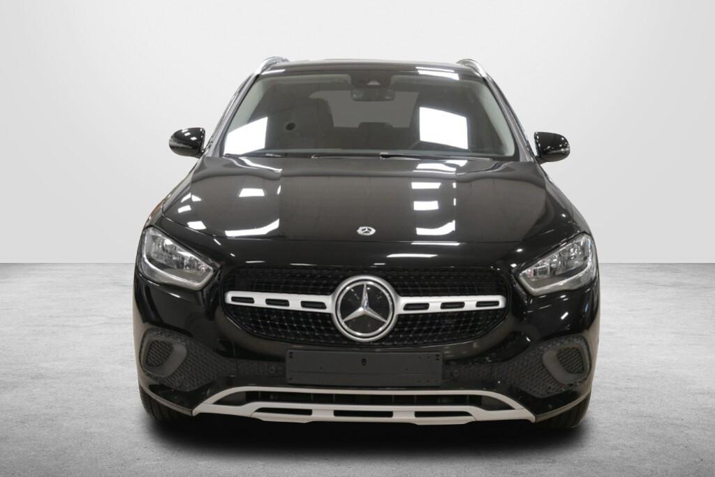 MERCEDES GLA 180D 115CV BUSINESS *2022
