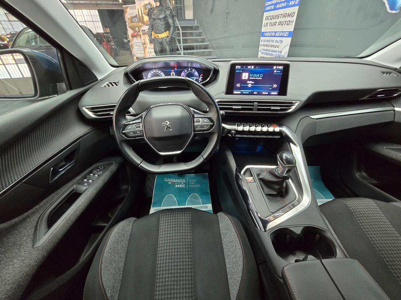 PEUGEOT 5008 ACTIVE 1.2 TURBO 7P
