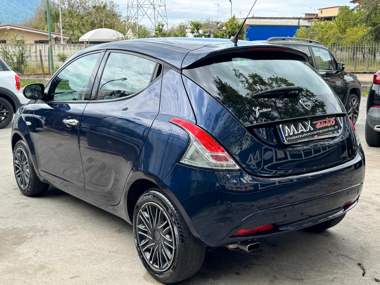 Lancia Ypsilon 1.2 69 CV 5 eco chic