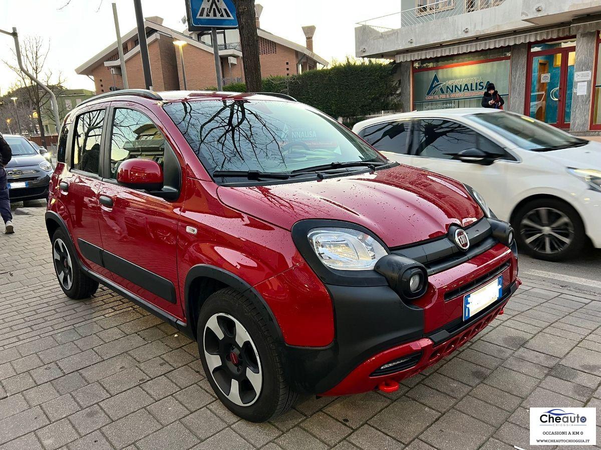 FIAT - Panda - 1.0 FireFly S&S Hybrid City Cross