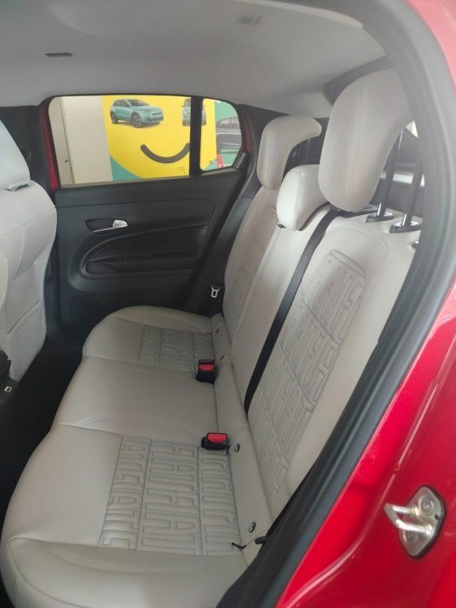 FIAT 600 Hybrid 110cv DCT MHEV La Prima km0