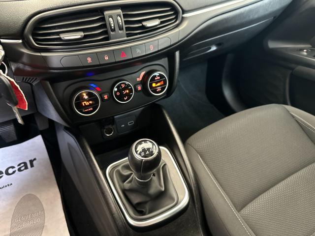 FIAT Tipo 1.3 Mjt S&S SW Lounge
