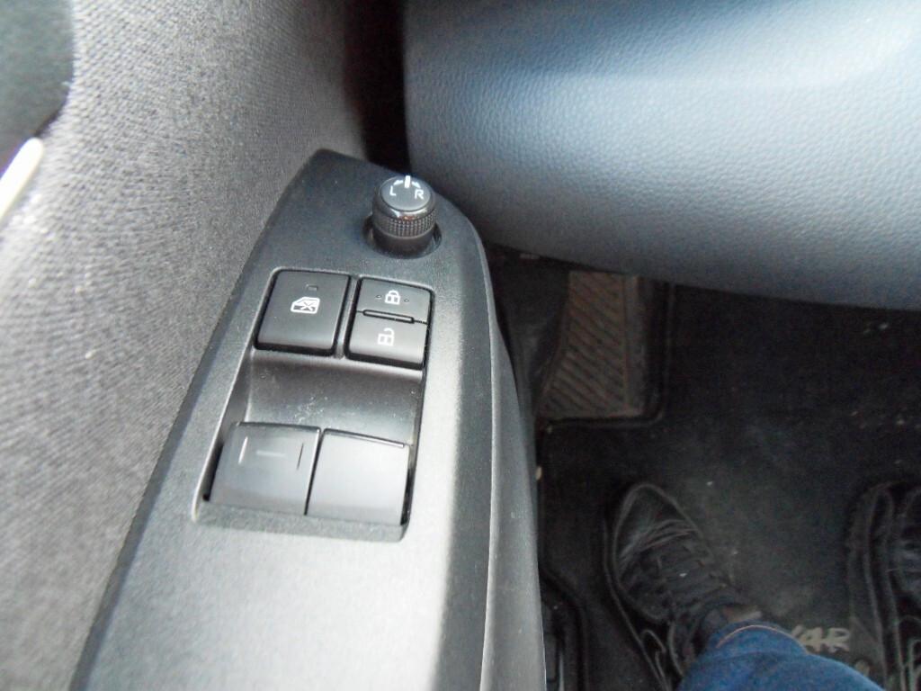 Toyota Yaris 1.5 Hybrid 5 porte Active