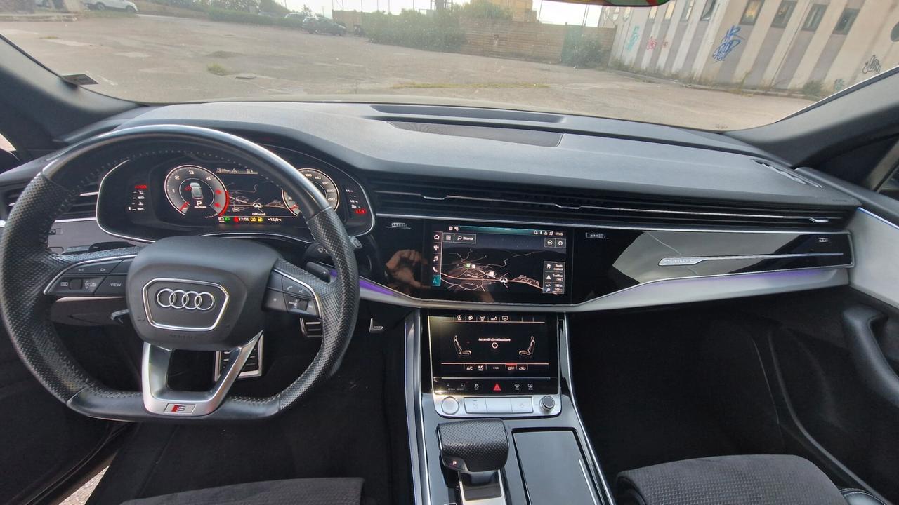 Audi Q8 50 TDI 286 CV quattro tiptronic Sport