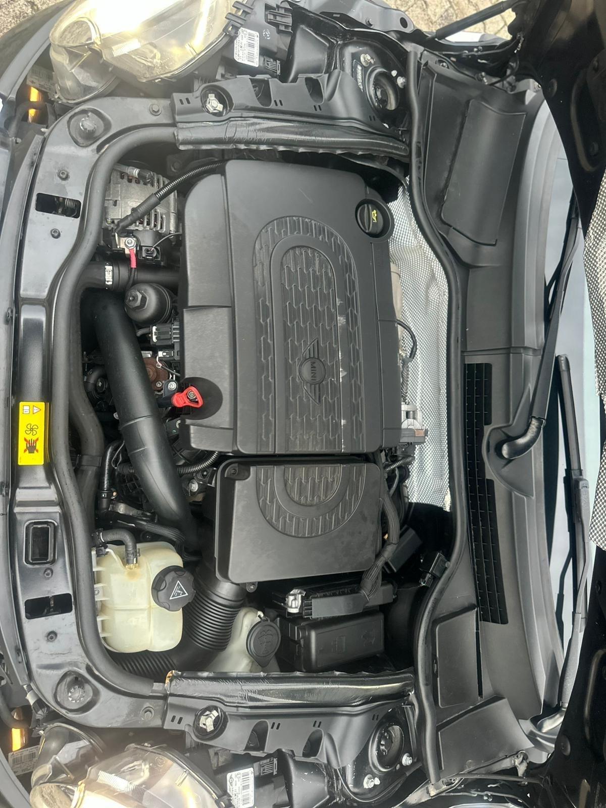 Mini Cooper SD Coupe 2.0 Coupé