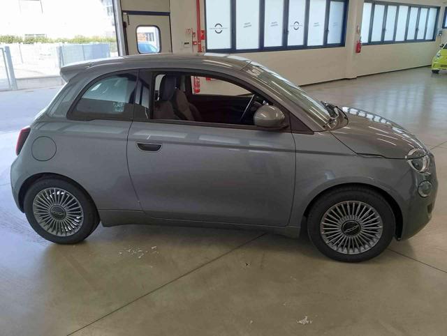 FIAT 500 Icon Berlina 42 kWh