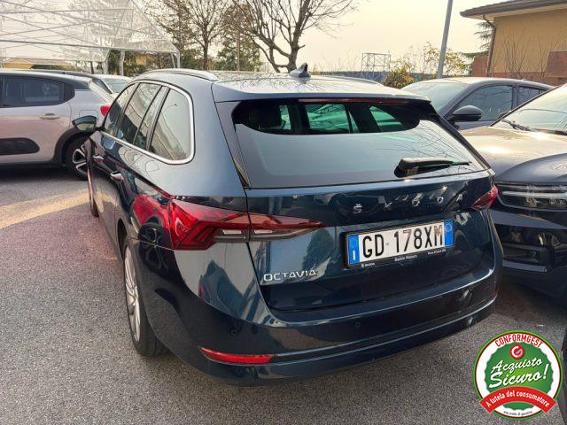 SKODA Octavia 2.0 TDI EVO SCR 150 CV DSG Wagon Executive