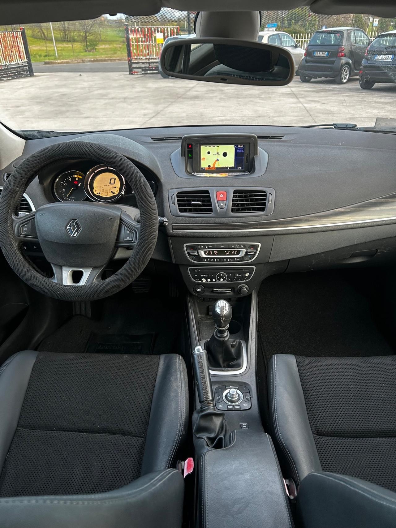 Renault Megane Mégane C-C 1.9 dCi 130CV Luxe