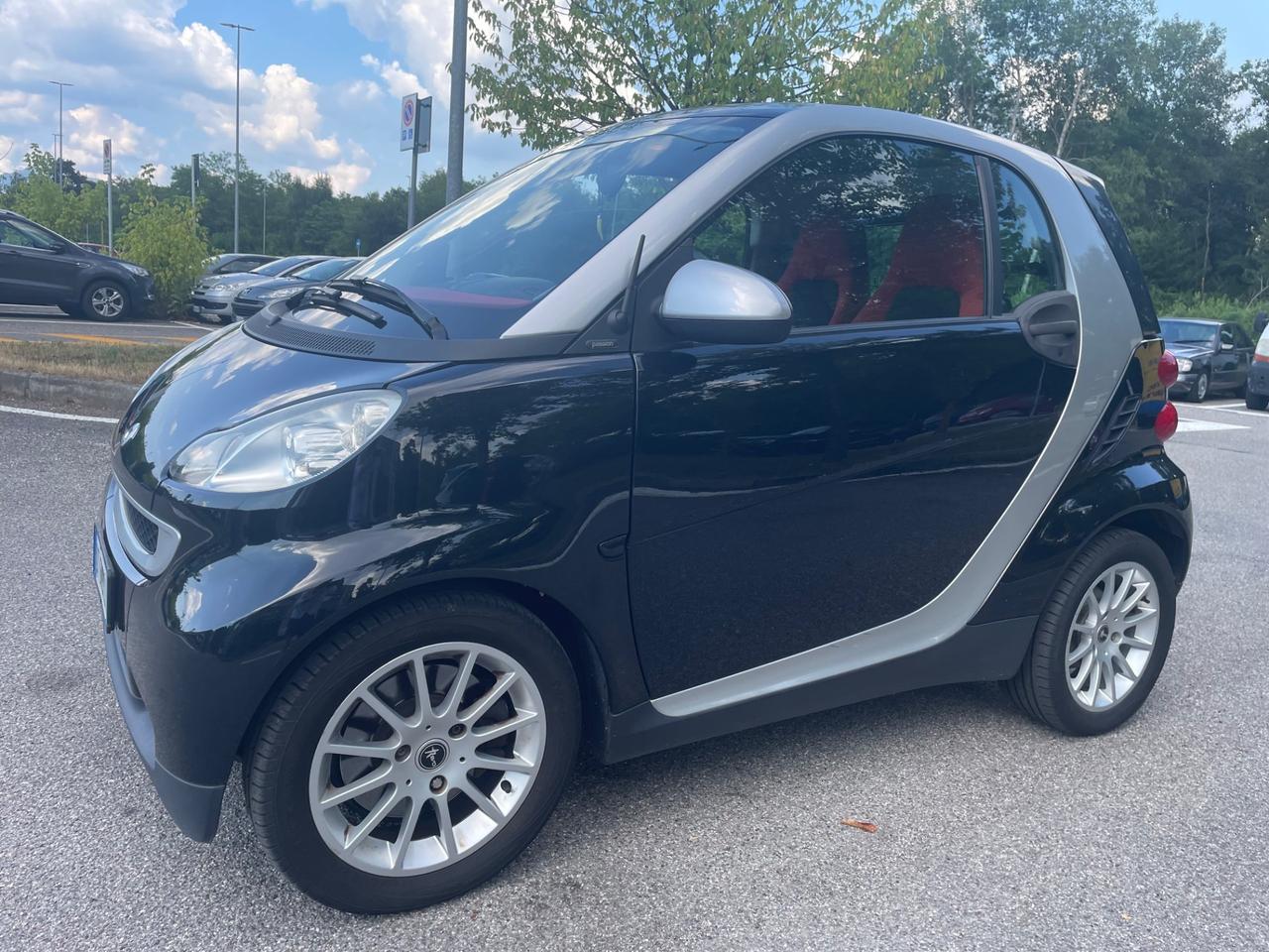 Smart ForTwo 1000 52 kW coupé *Neopatentati*Solo 70000km*