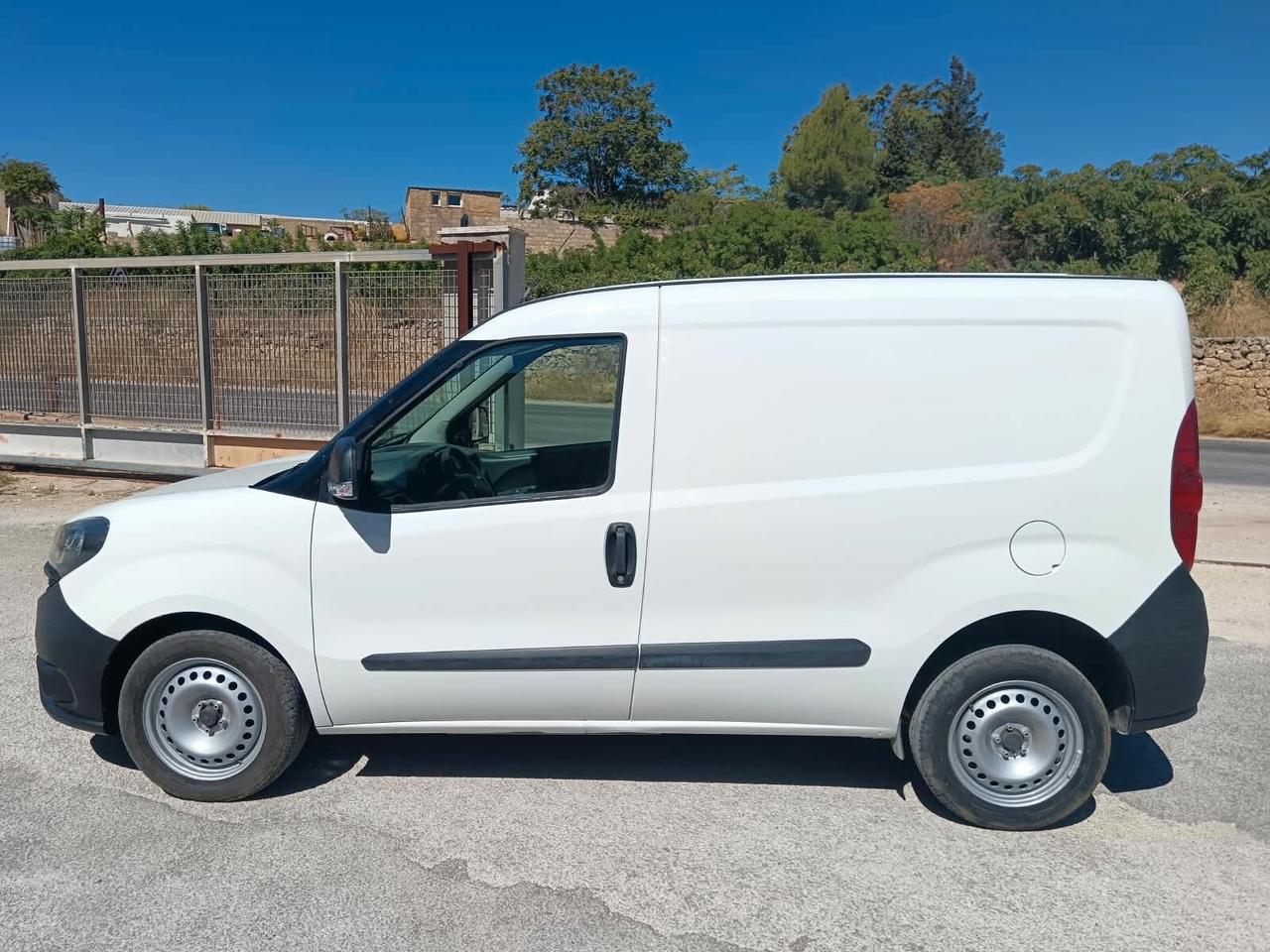 Fiat DOBLÒ CARGO FURGONE CH1 BUSINESS 1.6 MJET 120CV E6D