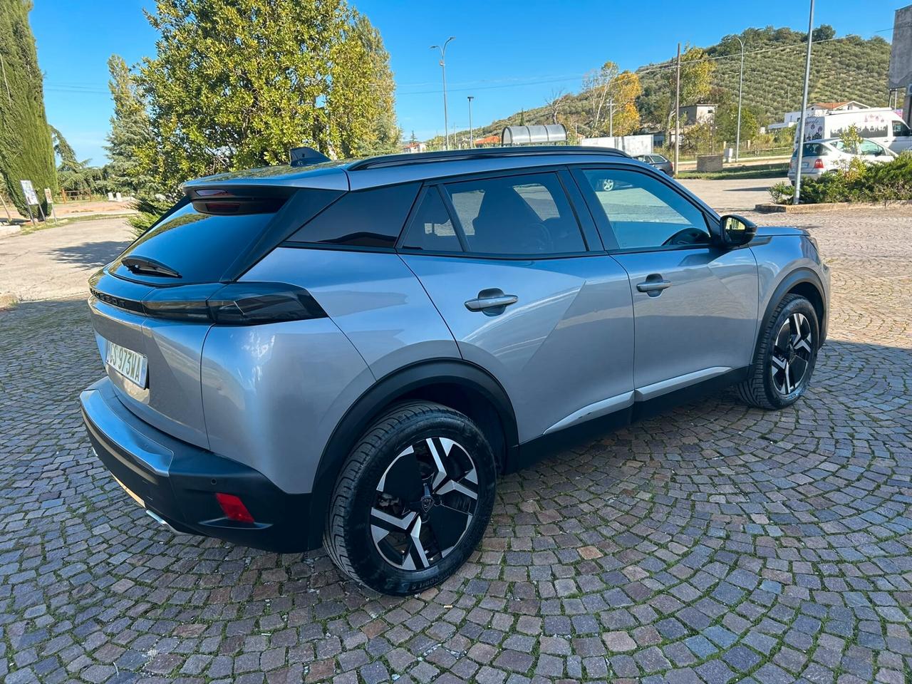 Peugeot 2008 Benzina 130cv Allure