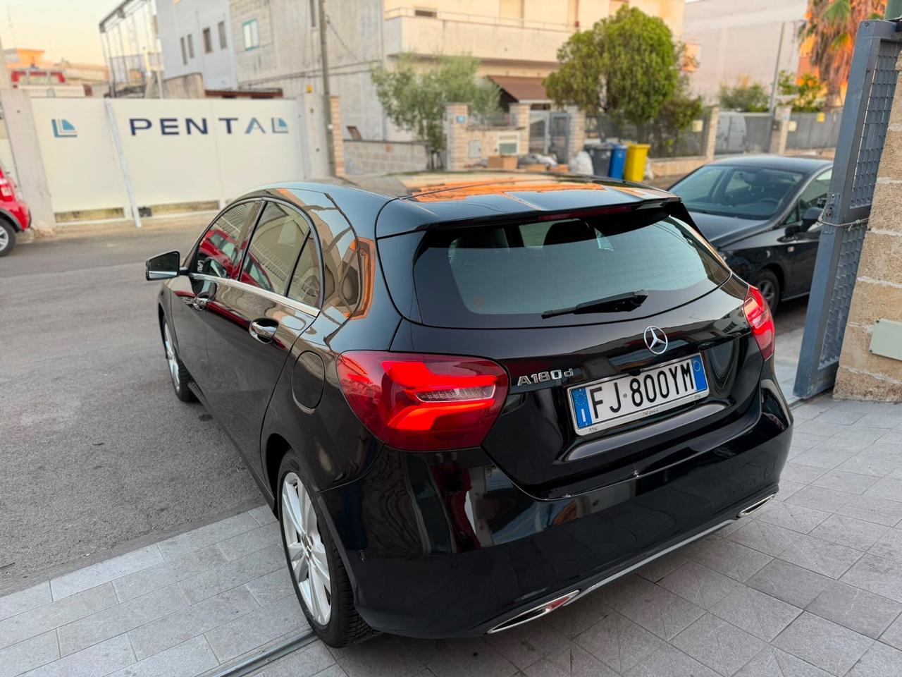 Mercedes-benz A 180 d Sport-2017 LED/17"