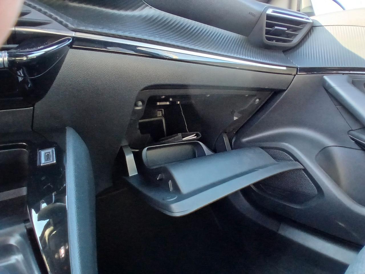 Peugeot 2008 PureTech 130 S&S EAT8 Allure Pack