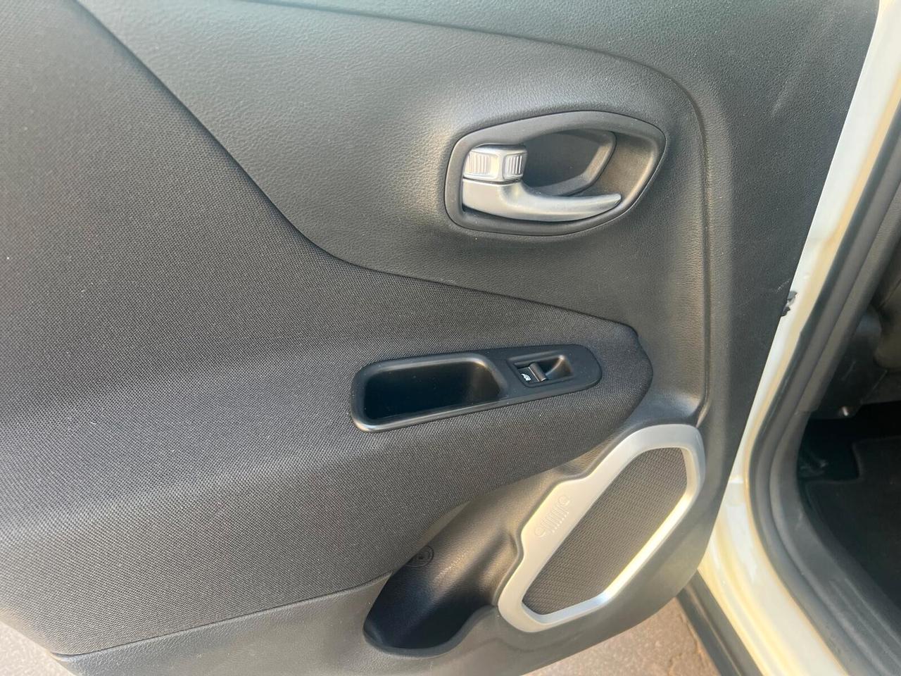 Jeep Renegade 1.6 Mjt 120 CV Longitude