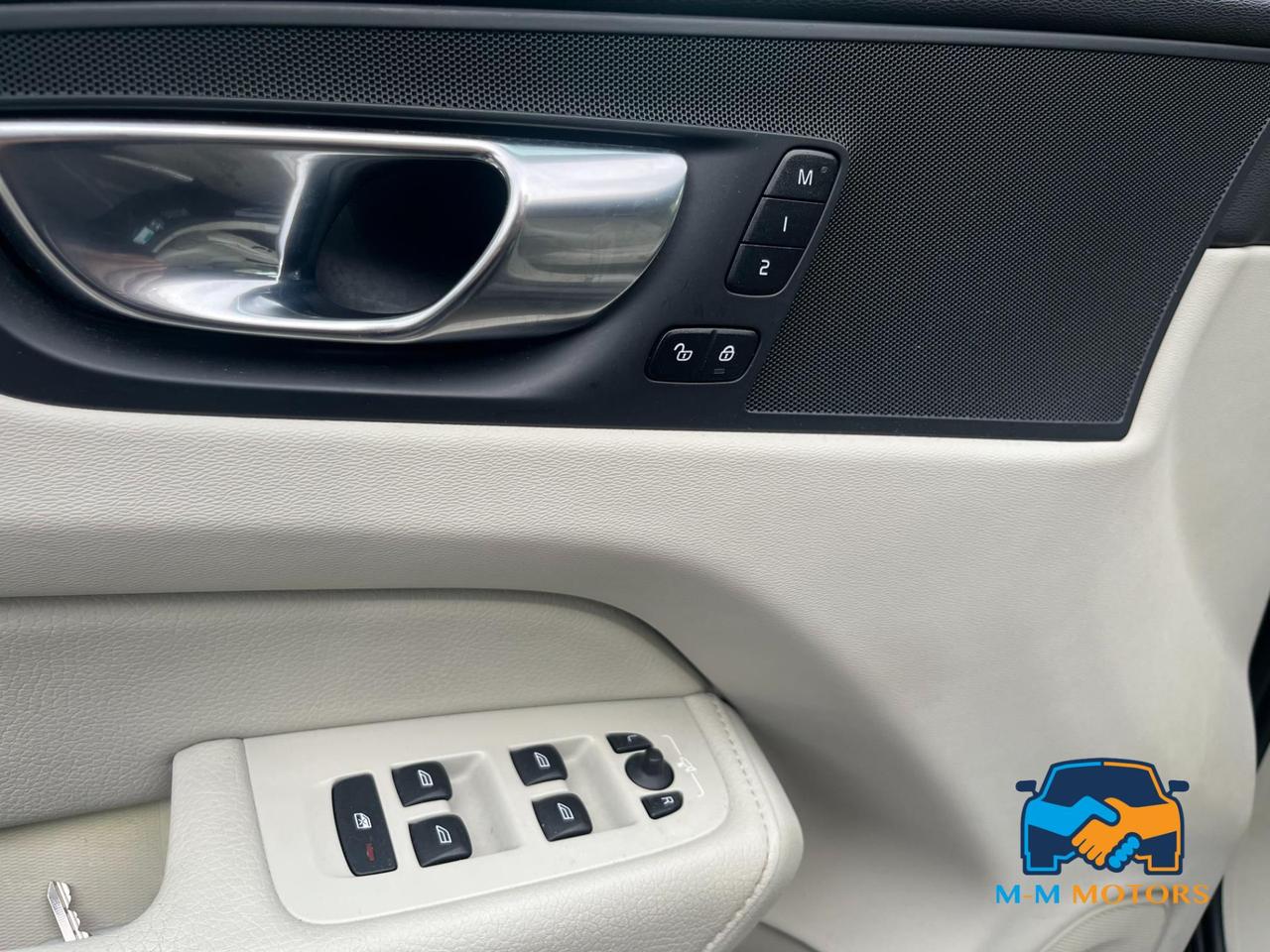 Volvo XC60 2.0 b4 Inscription auto PROMMO