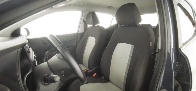 HYUNDAI i10 1.0 MPI Advanced