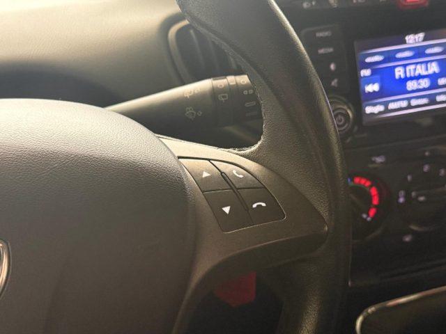 LANCIA Ypsilon 1.2 69 CV 5 porte GPL Ecochic Silver