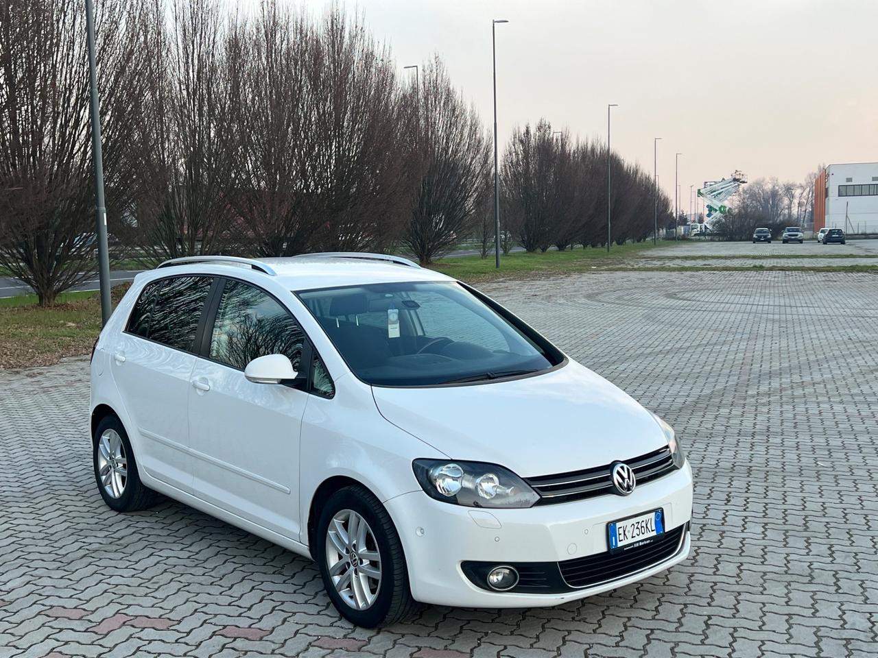 Volkswagen Golf Plus 1.6 TDI DPF DSG 5p. Highline