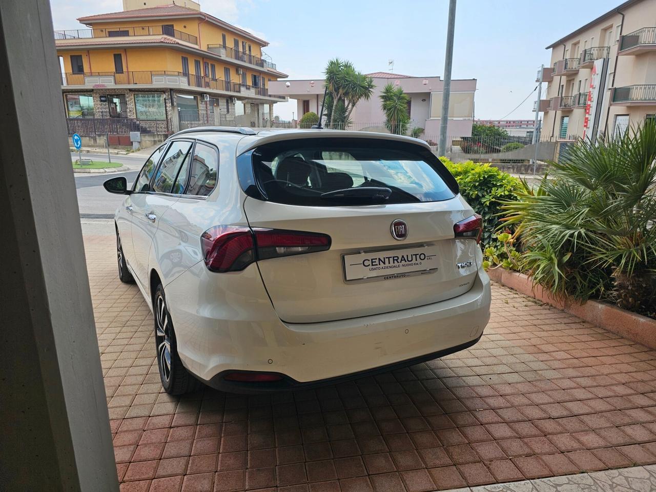 Fiat Tipo 1.6 Mjt S&S SW Lounge