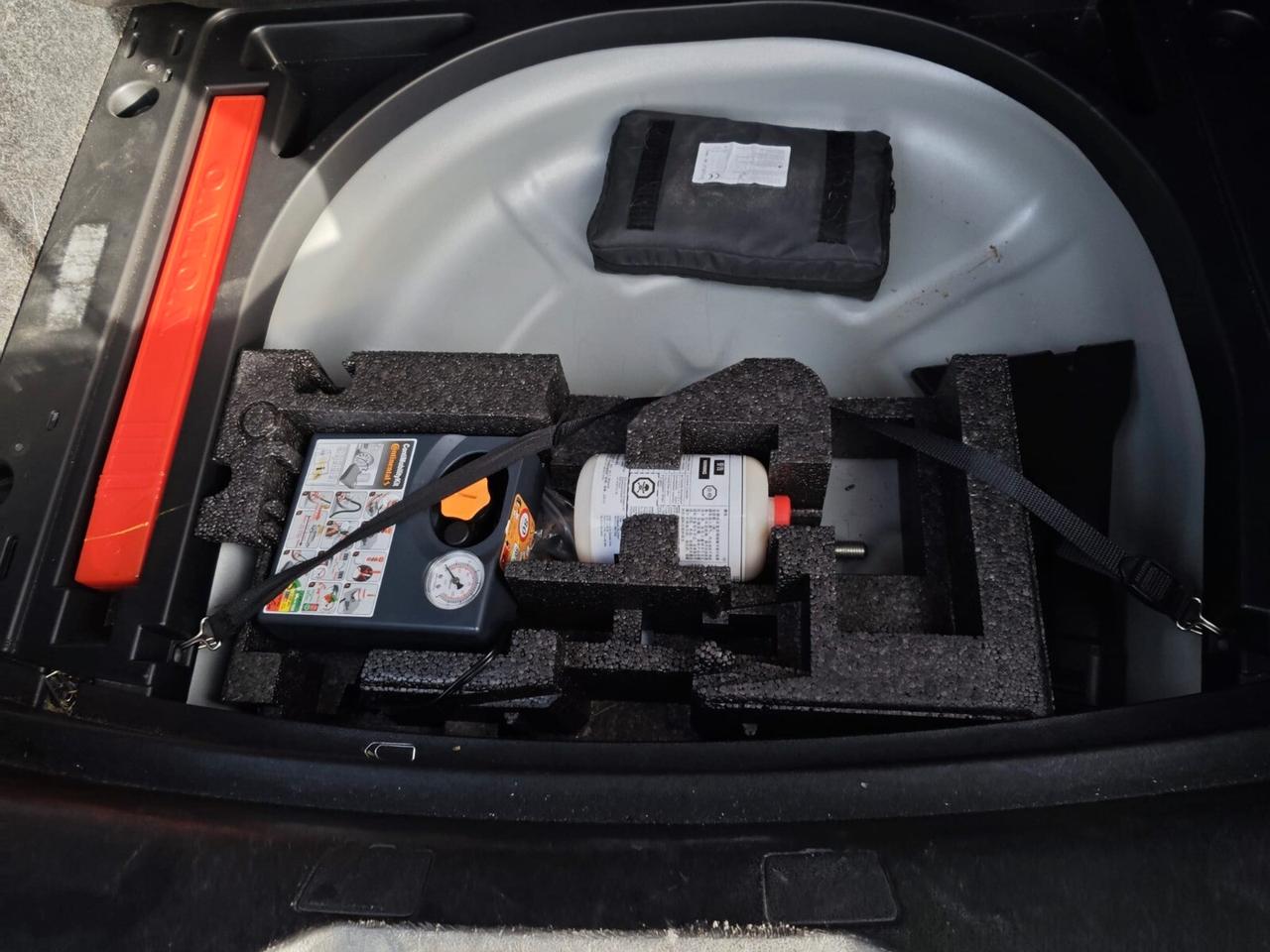 Volvo V40 D2 1.6 Momentum