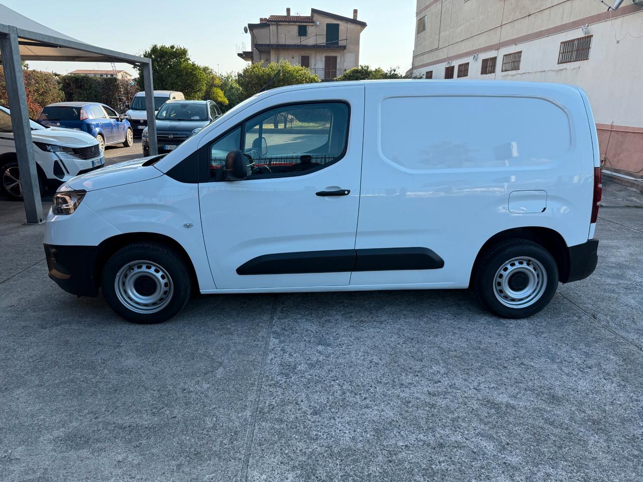 Peugeot Partner BlueHDi 100 S&S PC Furgone Premium